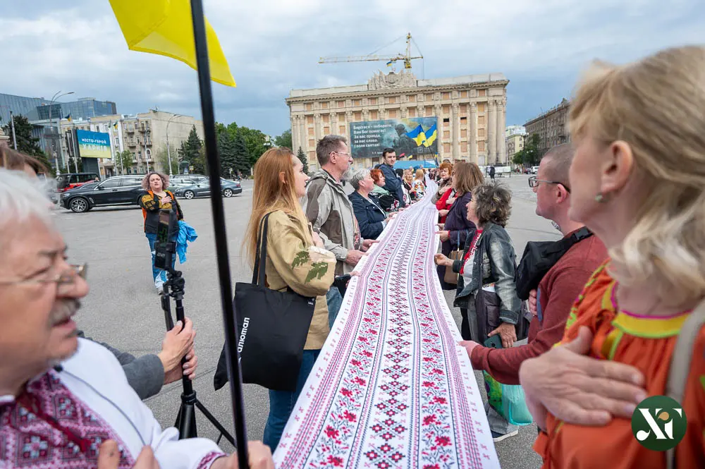 Більшість українців вважає, що погодитись на припинення вогню можна лише за умови міжнародних гарантій безпеки