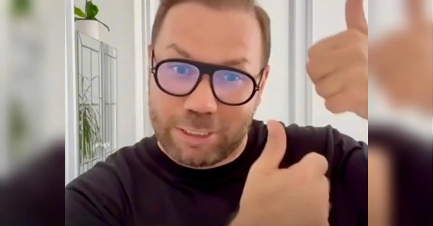 Їх не всі люблять: дизайнер назвав топ-моделі штанів сезону