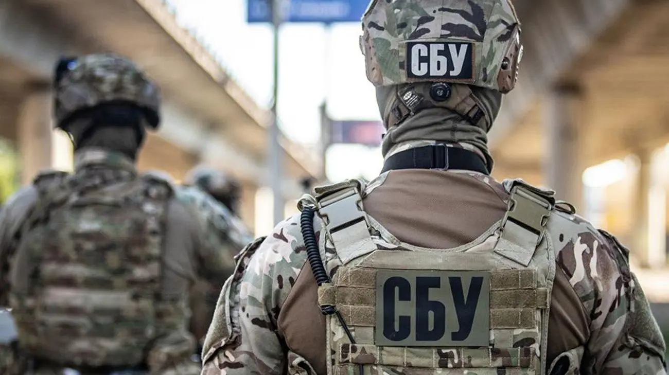 СБУ заперечує тиск на НАБУ: Обшуки пов’язані зі зловживаннями на "Укрзалізниці"