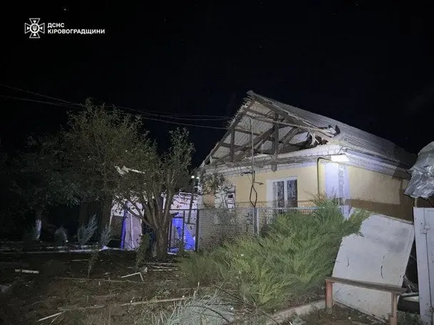 Через атаку на Кіровоградщину пошкоджено 28 будинків: фото наслідків