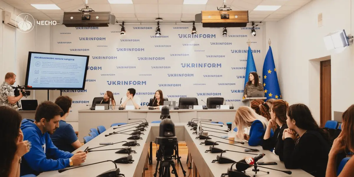 “Частина нардепів ігнорує звернення громадян або видаляє їх”, — “Чесно”