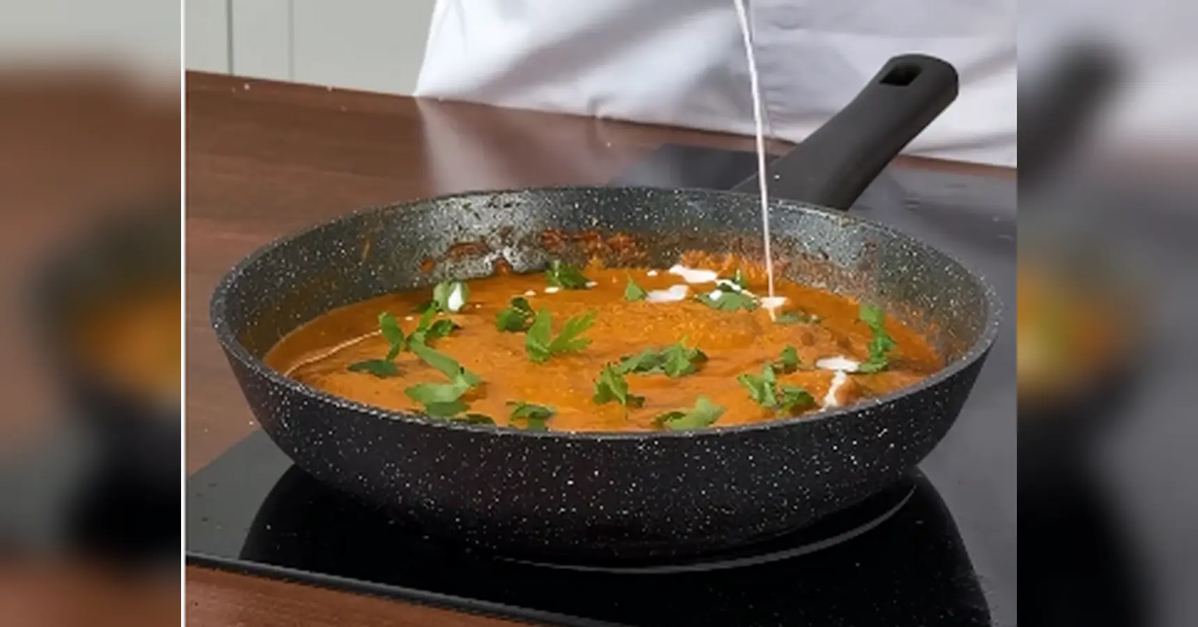 Коли хочеться чогось ароматного і зігріваючого: Butter Chicken за рецептом Пави