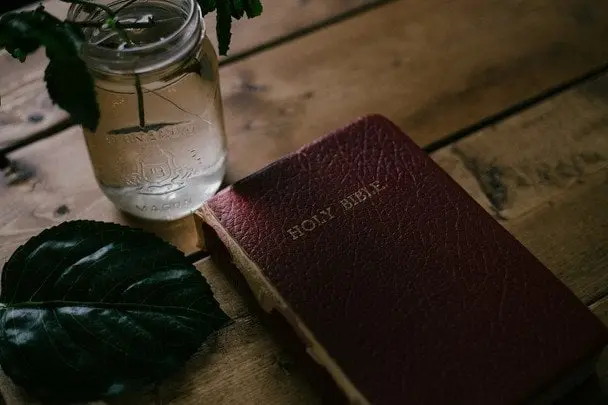 Успенський піст 2025 року: коли починається і закінчується, правила