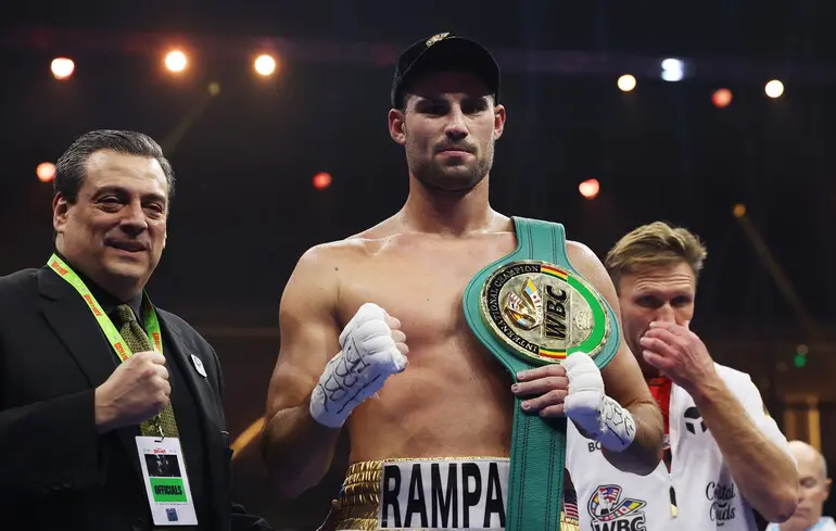 Український чемпіон виграв бій у США нокаутом у першому раунді