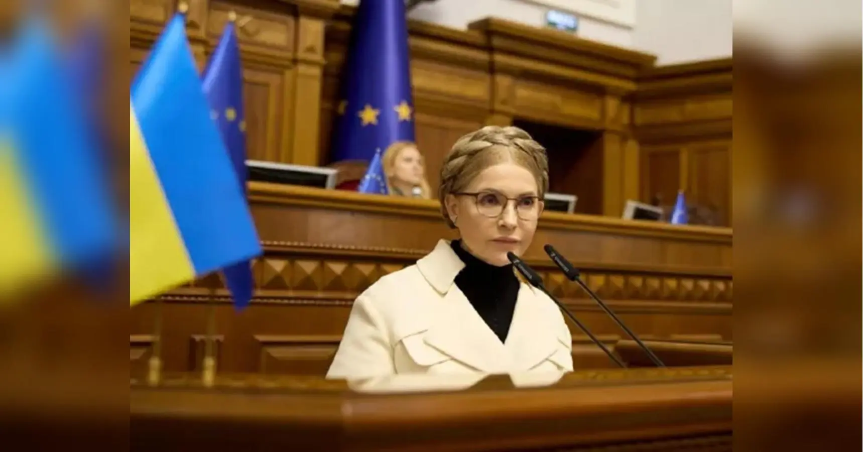 Юлія Тимошенко критикою участі міжнародних експертів у формуванні КСУ ставить під сумнів євроінтеграцію України