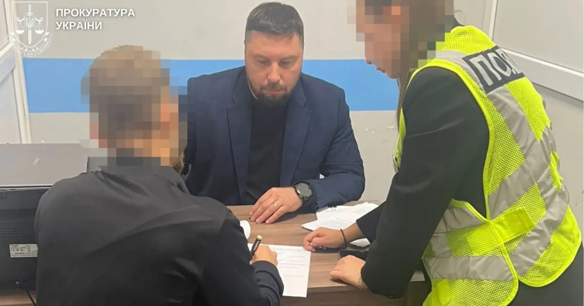 На Вінниччині педагогу, який вдарив учня, повідомили про підозру