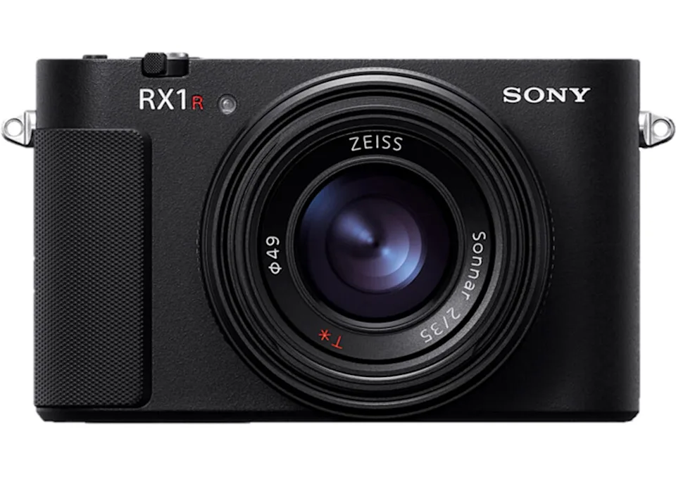 Sony RX1R III з’явилася на ринку після 10-річного очікування