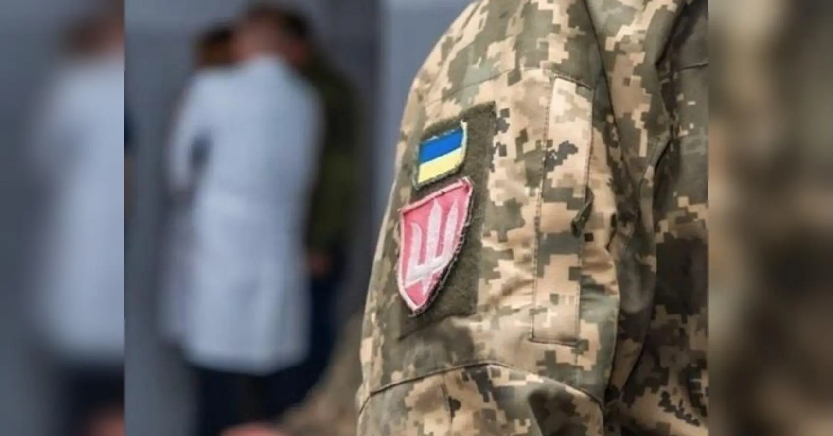 У Харківській області стався вибух біля авто працівника ТЦК: військовослужбовець дістав тяжке поранення