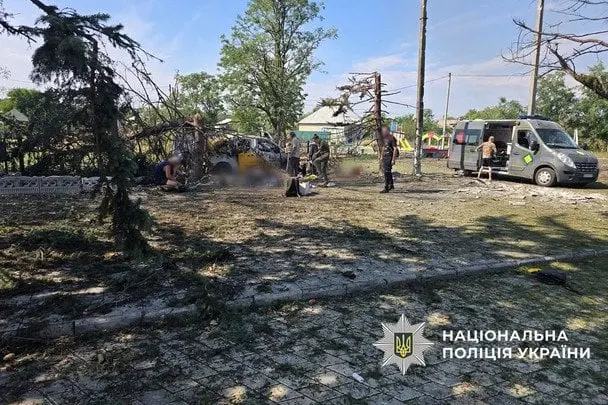 Удар авіабомби по пенсіонерах на Донеччині: кількість загиблих зросла