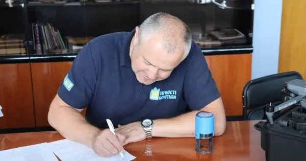 Суд оштрафував мера Долини за преміювання самого себе