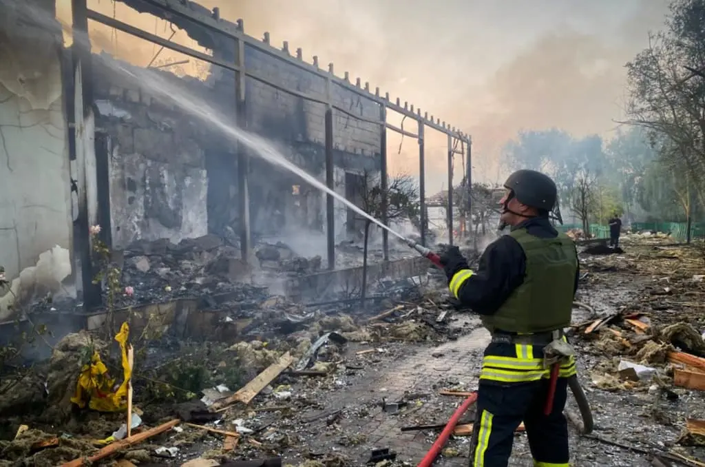 Нічна атака на Одеську область: пошкоджено будинки, авто та човни (фото)