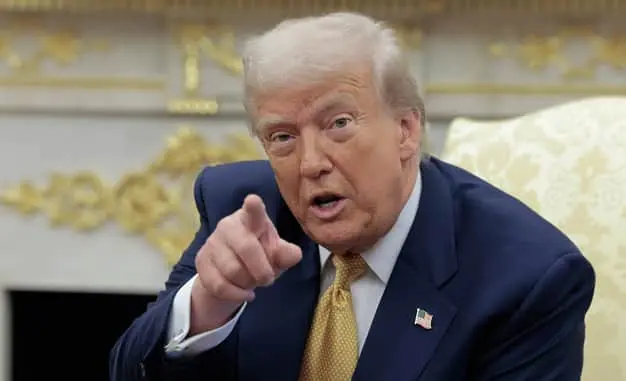 Трамп порадив Медведєву "думати над словами"