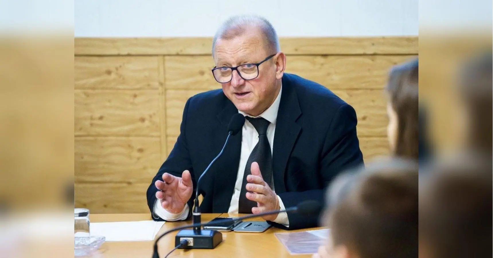 Київ має діяти, щоб дати пацієнтам шанс на життя, — Віктор Сердюк