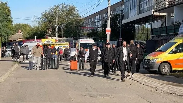 До Умані активно зʼїжджаються хасиди: шо відбувається у місті (фото, відео)