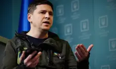 Подоляк: Рішення Трампа продовжити надавати Україні військову допомогу відповідає найгострішим інтересам США