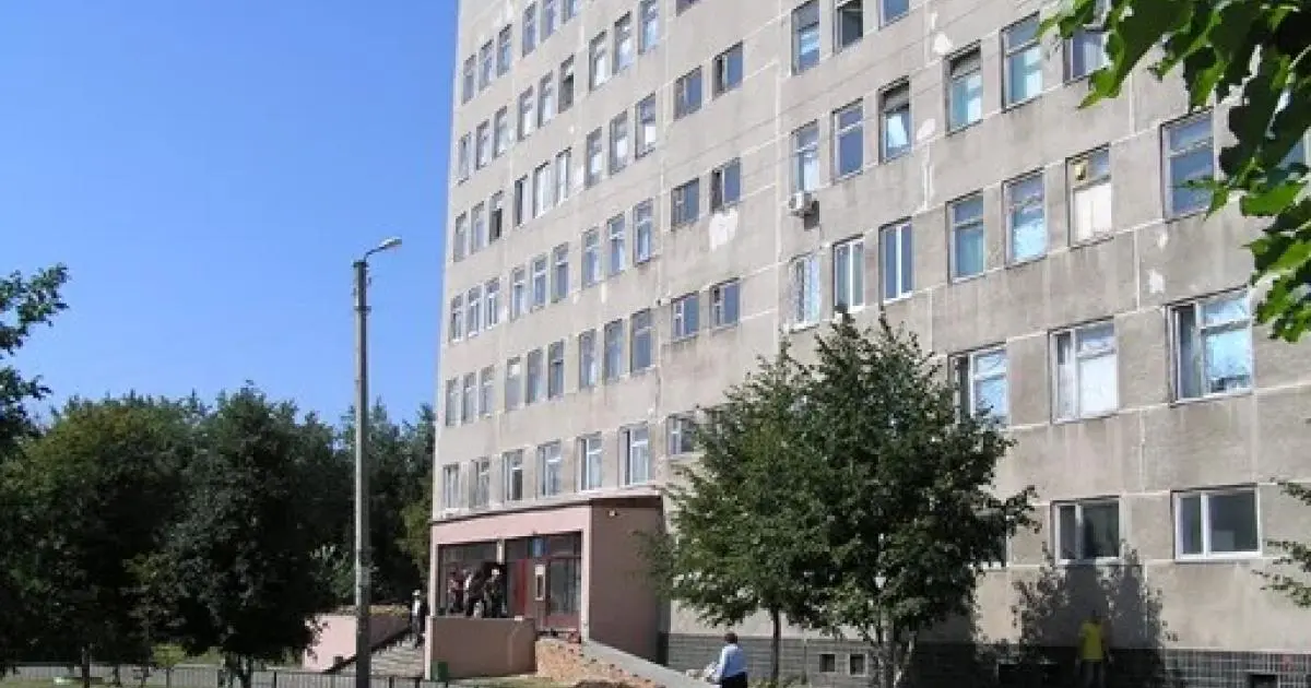 Чоловік утік з ТЦК і з лікарні, адвокату зламали ногу: новий скандал із мобілізацією у Харкові