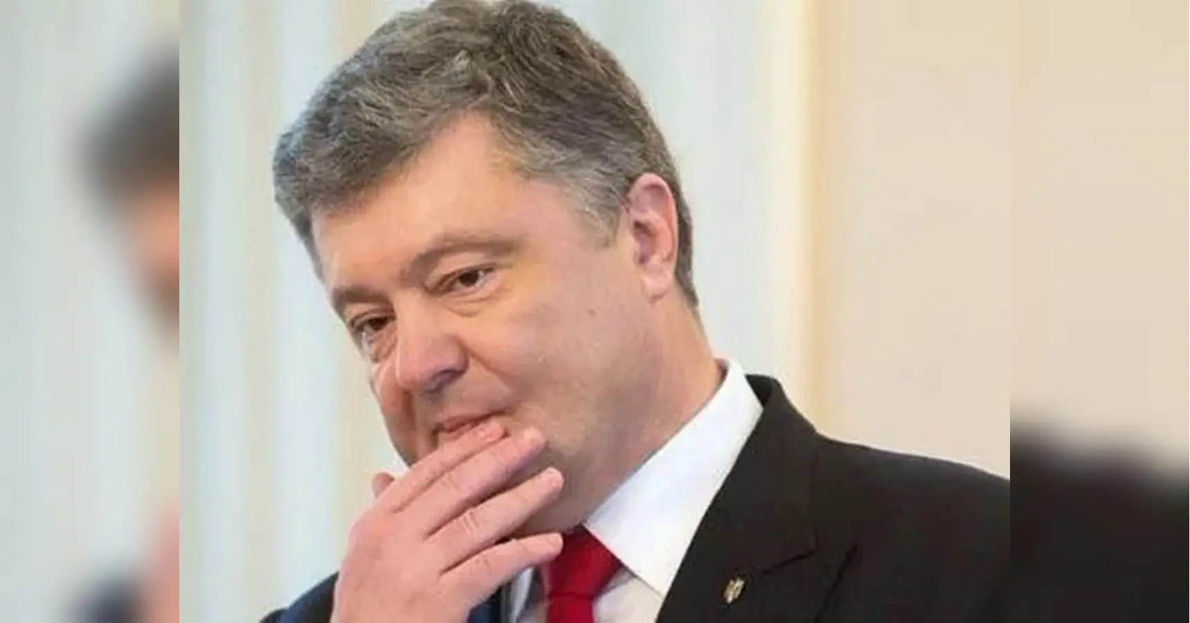 Військовий дорікнув Порошенку та його депутатам за масовий виїзд за кордон на відпочинок