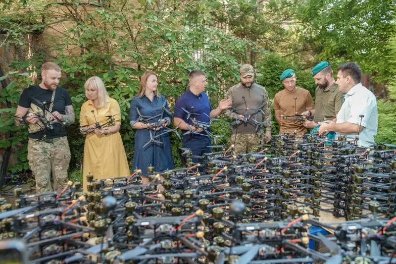 Ще 300 FPV-дронів для захисників передав Міжрегіональний координаційний гуманітарний штаб