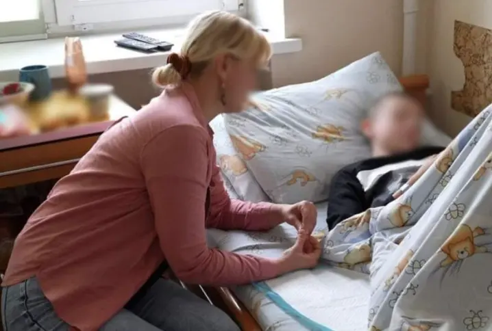 У Хмельницькому студент жорстоко побив підлітка. Хлопець в реанімації