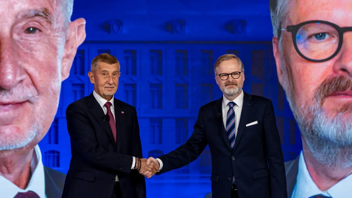 Представьте, что власть получили "не те". Чего ожидать от парламентских выборов в Чехии