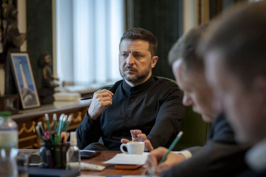 Зеленський розповів президенту Фінляндії деталі своєї розмови з Трампом