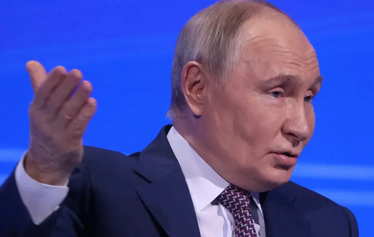 Путін вторгся не тільки в Україну — Politico 