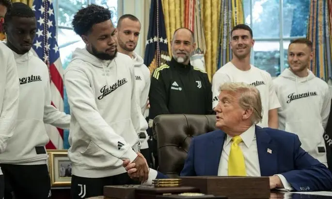 &quot;Hi, fellas&quot;: Трамп поразмышлял о Третьей мировой в Белом доме во время приема европейской команды