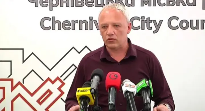 Собор та церкви на Руській і Сторожинецькій згідно закону зареєстровані за Православною церквою України, - Роман Клічук