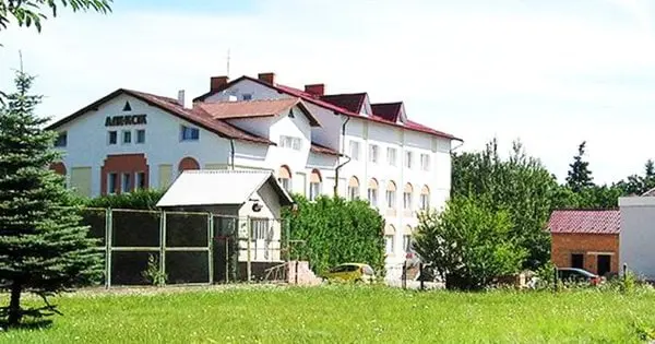 Прокуратура відсудила у СПА-готелю 7 га з озером біля Трускавця