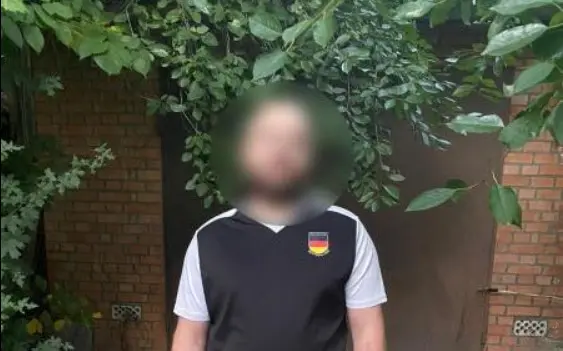 У Вінниці взяли під варту чоловіка, який побив співмешканку: жінка в лікарні