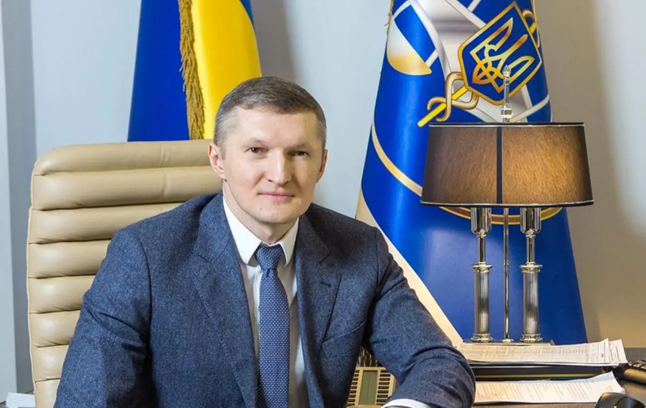 Суд арештував топподатківця, що організував тіньовий конвертаційний центр на 1,5 млрд грн