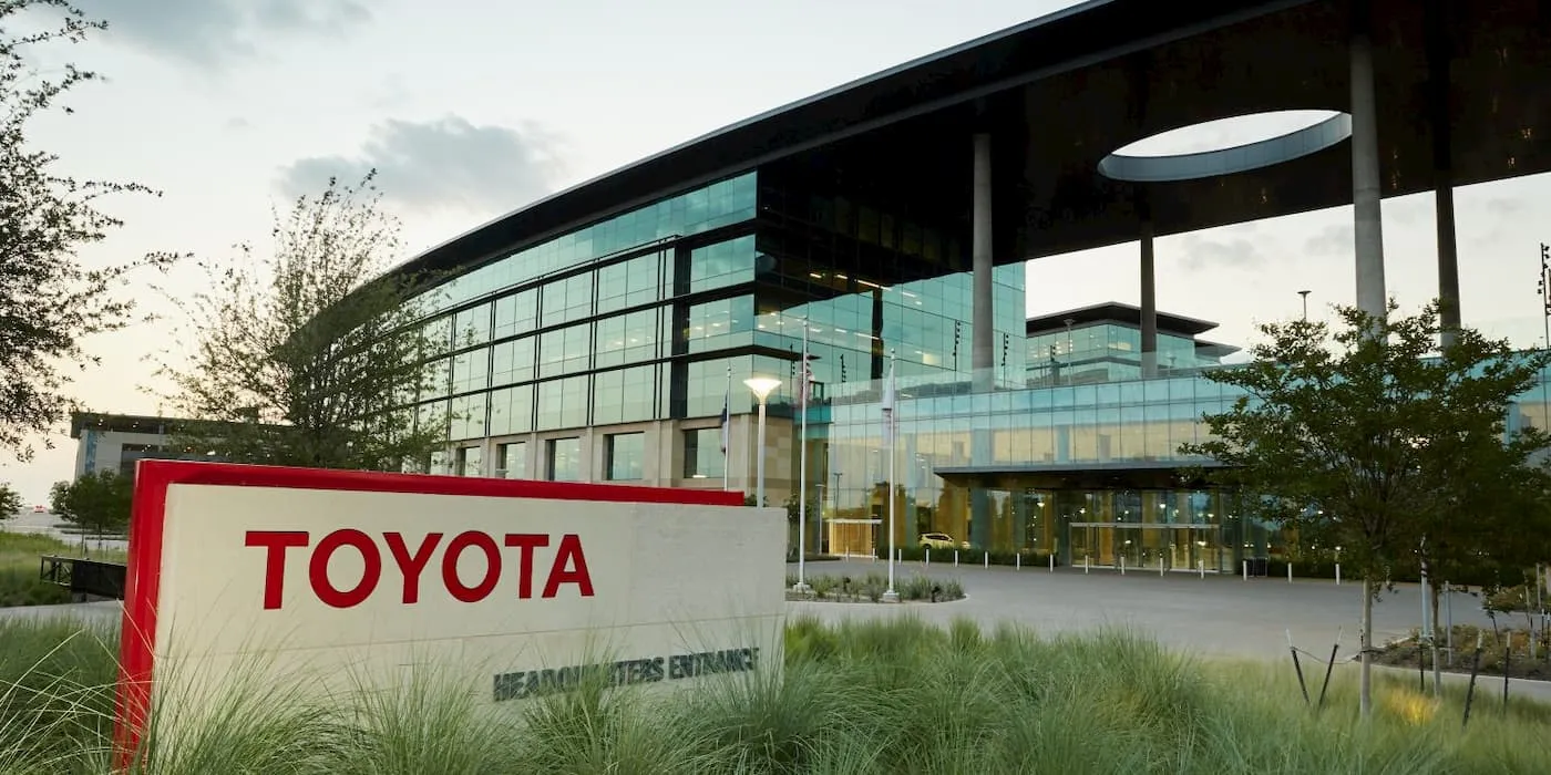 Інновації в автосервісі: Toyota спрощує ремонт за допомогою ШІ