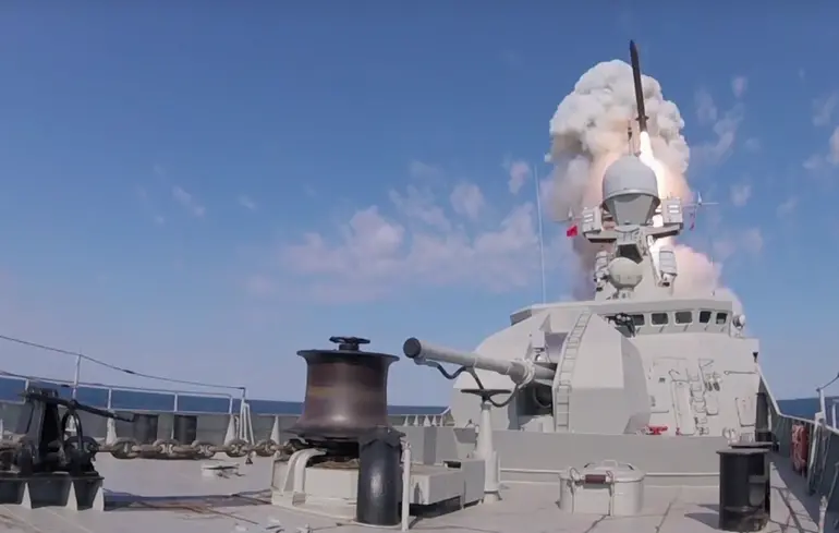 Росіяни знову вивели в Чорне море носії "Калібрів" — ВМС