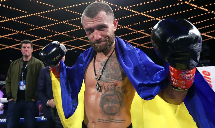 Арум рассказал, почему Ломаченко решил завершить карьеру