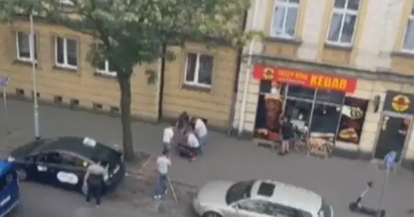 У польському місті Хожув безпритульний на вулиці зарізав українця