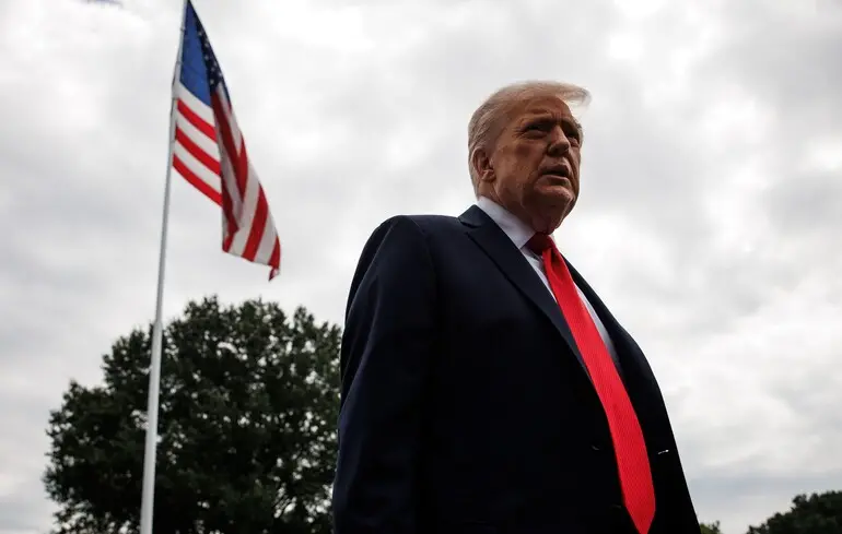 Трамп оголосив про другий удар США по судну з наркотиками з Венесуели
