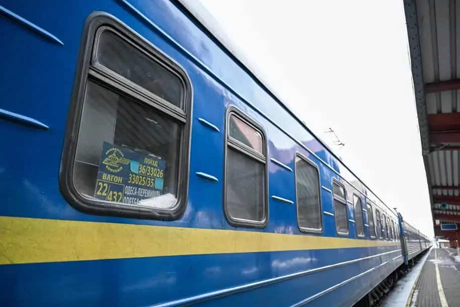У Польщі викрили канал незаконного вивезення українців у локомотивах
