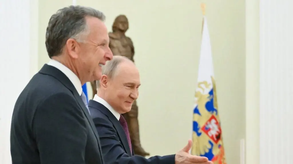 Трамп планує зустріч з Путіним та Зеленським для припинення війни