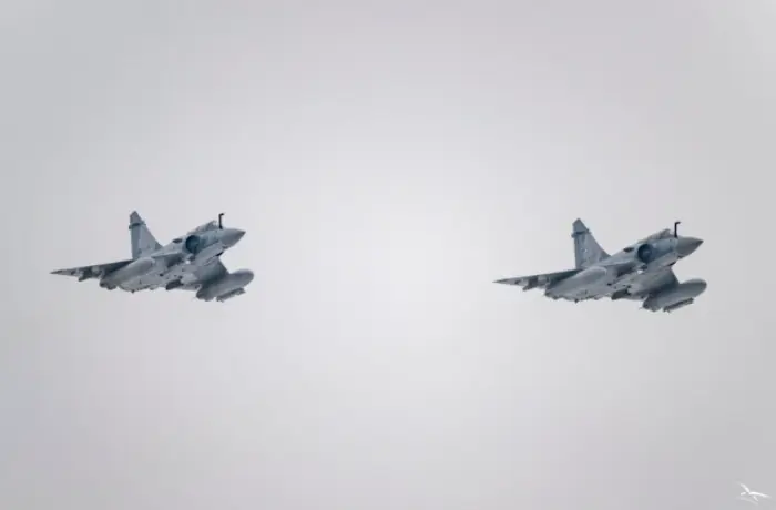 Франція навчатиме на винищувачах Mirage більше українських пілотів – Зеленський