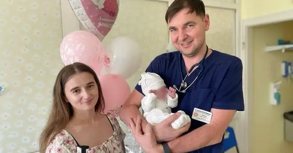 Львівські лікарі виходили немовля, що народилося з вагою 600 г і зростом 30 см