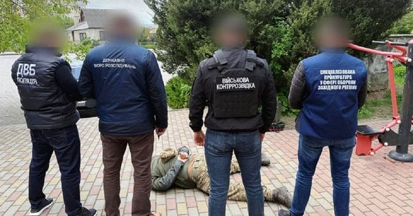 ДБР затримало солдата з Тернопільщини, який за 25 тис. доларів взявся допомогти ухилянту