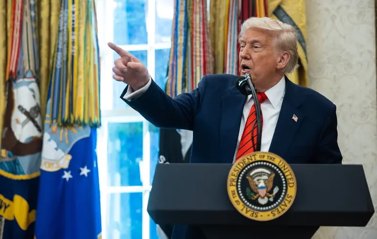 Чому Трамп надає допомогу Ізраїлю, а Україну відсуває на другий план? — WP