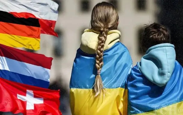 Поїздка з дітьми за кордон: чи дійсно знову треба дозвіл батька