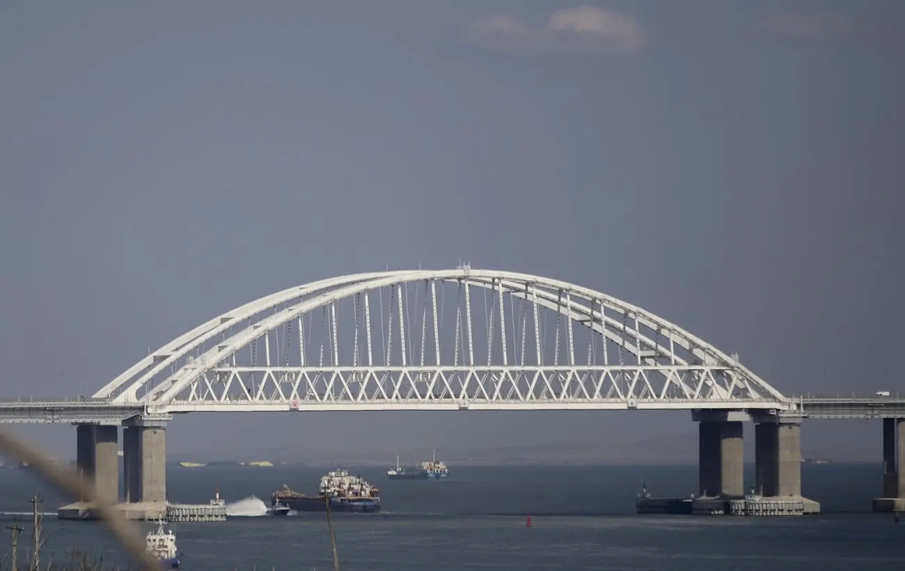 У Криму могли знищити ЗРК С-400: супутники зафіксували потужну пожежу