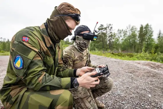 Норвегія та Україна спільно проводять навчання операторів безпілотників