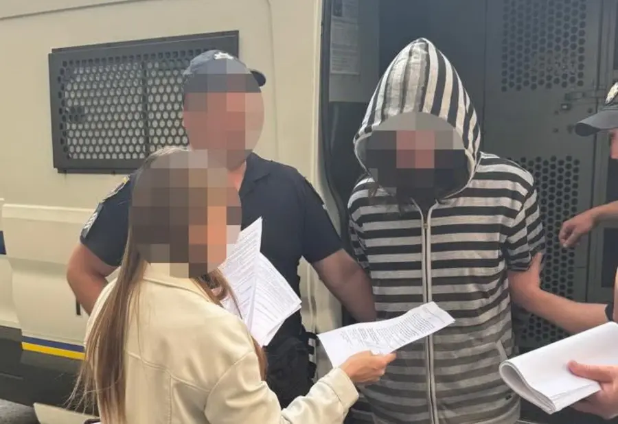 Затримали чоловіка, який викрикував «слава расії» під час поховання воїна у Вінницькому районі