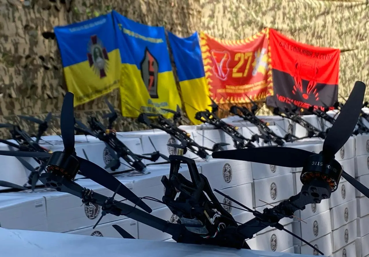 Кличко передав на фронт ще 3000 дронів для 12-го армійського корпусу ЗСУ