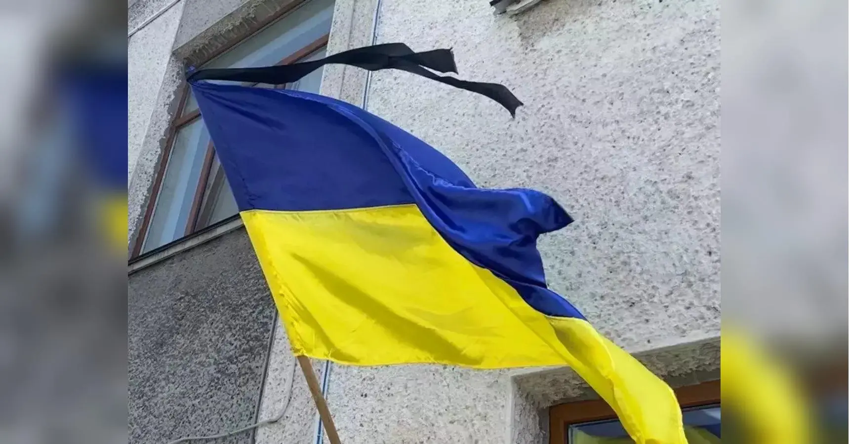 «Не розумію, чому в Києві сьогодні день жалоби»: аналітик про жахливу ілюзію миру в країні війни — тил живе, коли фронт вмирає