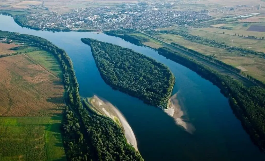Якість води в Дунаї: екологи попереджають про загрозу інфекцій