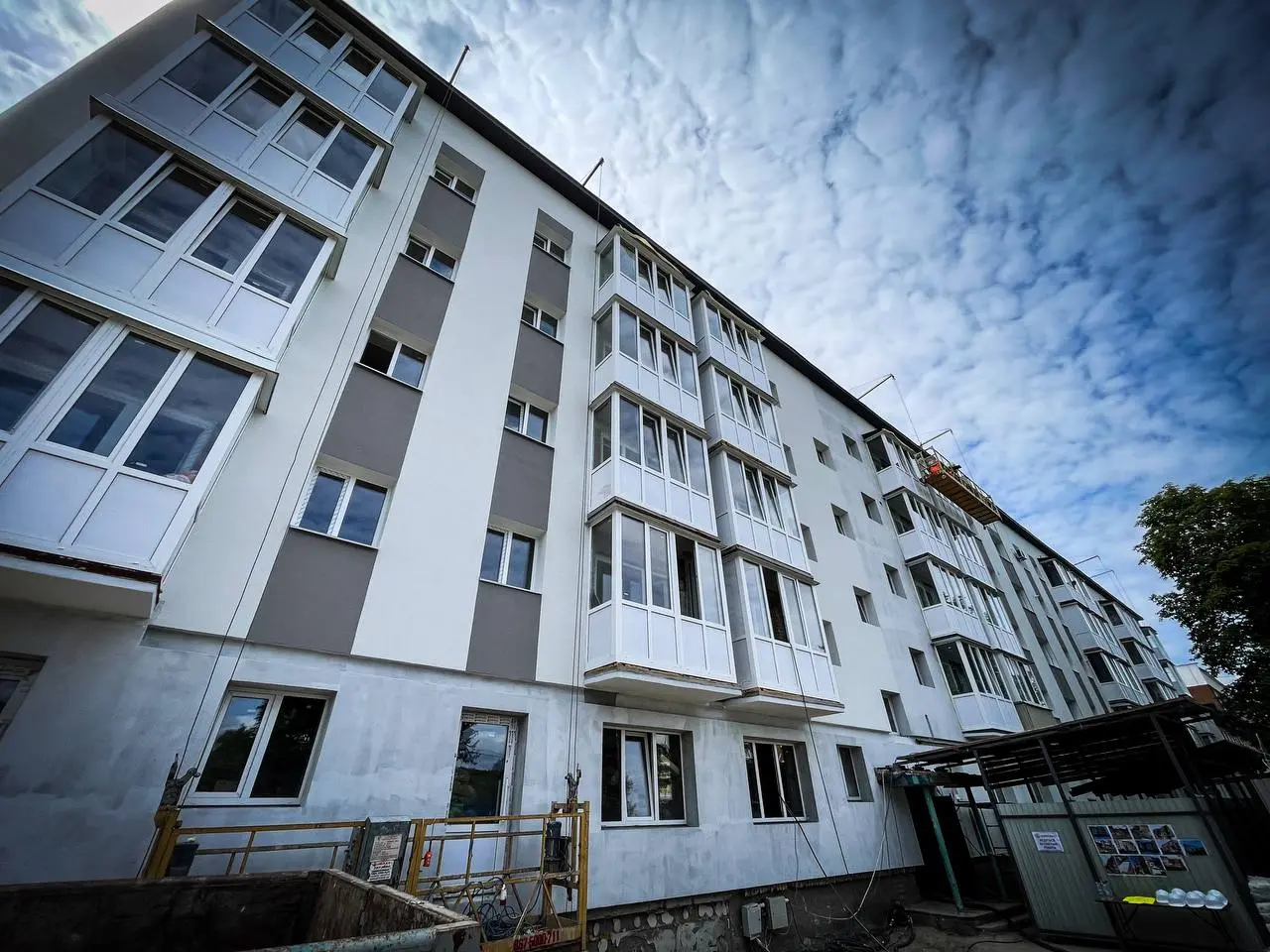 У Бородянці вже відбудовано понад півтисячі зруйнованих росіянами будівель